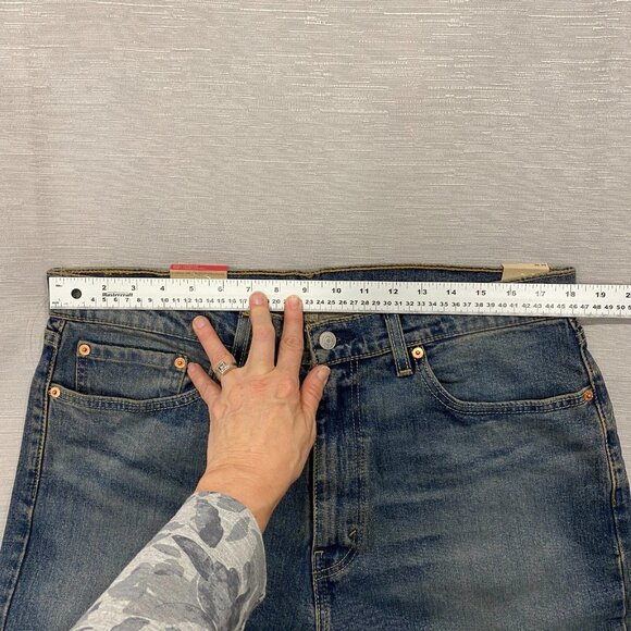 Levis 505 Jeans Mens 36 x 30 Straight Leg Regular Fit Denim Wash 2146 - Picture 5 of 10